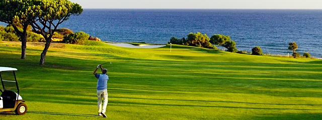 Golfe em Portimão, Distrito de Faro, Algarve &copy; / Internet, ilustração