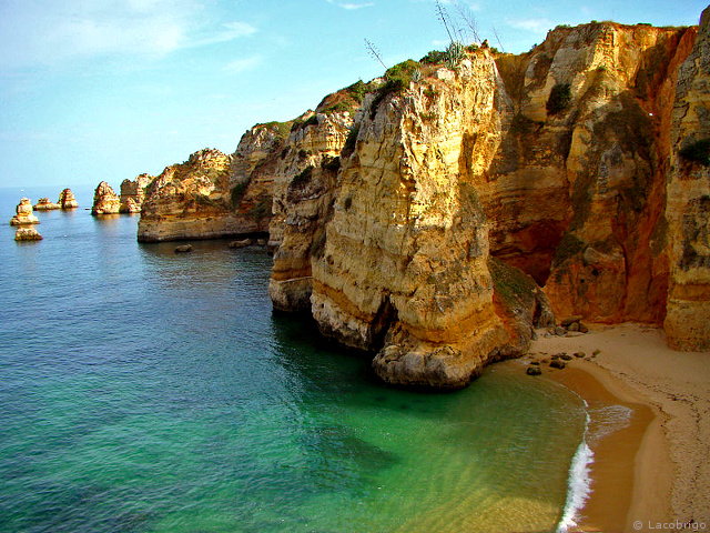 Praia da Dona Ana, Lagos, Distrito de Faro (Algarve) &copy; Lacobrigo / CC